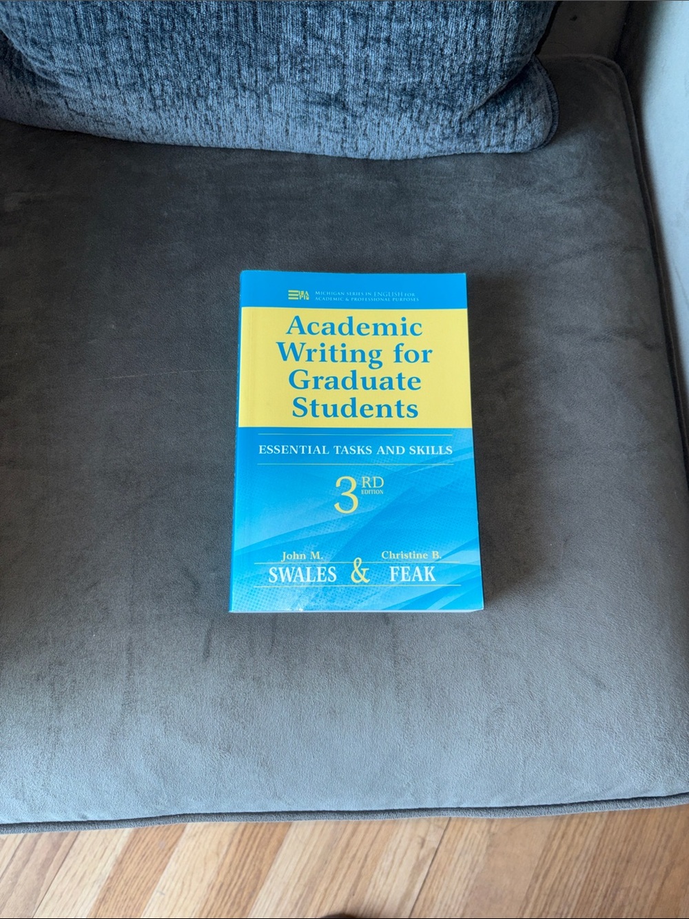 Academic Writing for Graduate Students - Blue & Yellow Textbook